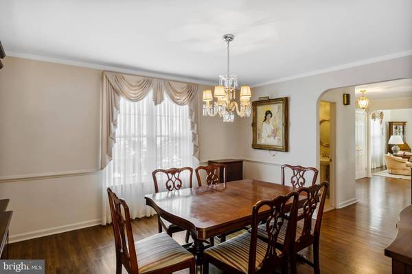 1000 RIVERTON RD, Moorestown, NJ 08057