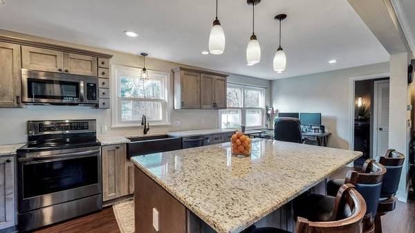 179 Tannery Rd, Westfield, MA 01085