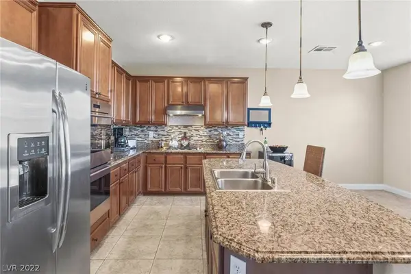 600 Ivy Spring Street, Las Vegas, NV 89138