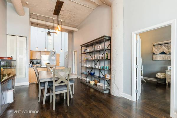 1800 W Roscoe ST #522, Chicago, IL 60657