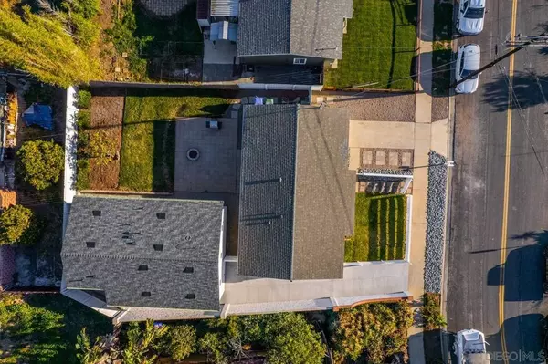 1418 Santa Anita, Oceanside, CA 92058