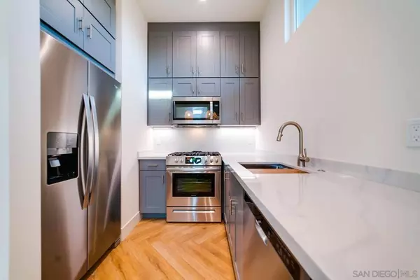 1418 Santa Anita, Oceanside, CA 92058