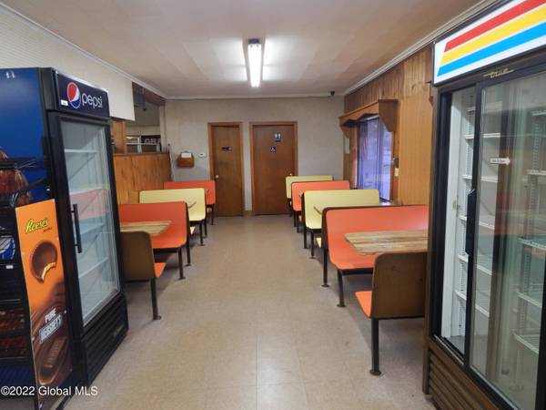 5306 Sacandaga RD, Galway, NY 12074