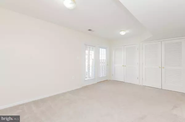 25 STOWE CT, Inwood, WV 25428