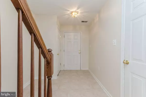 25 STOWE CT, Inwood, WV 25428