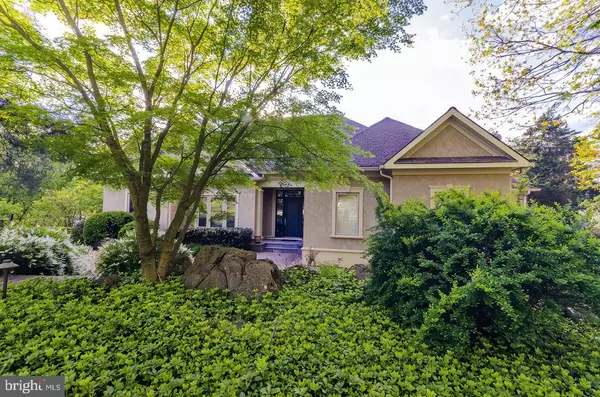 35 RED BLOSSOM CIR, Shepherdstown, WV 25443