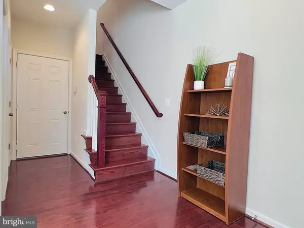 725 RIVER MIST DR #182, Oxon Hill, MD 20745