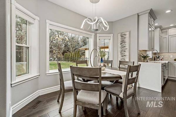 347 W River Trail Dr, Eagle, ID 83616