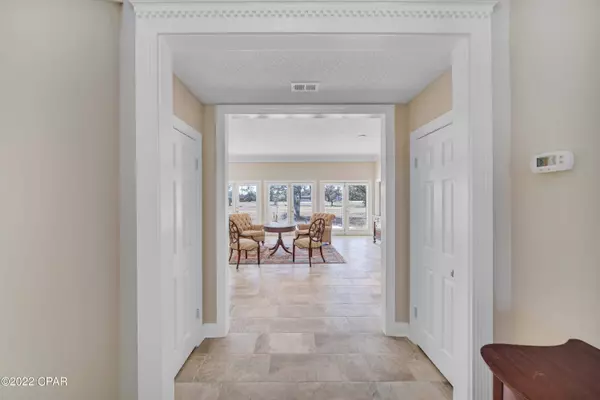 817 Dolphin Drive, Panama City, FL 32408