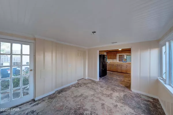 242 Allen Avenue, Panama City, FL 32401