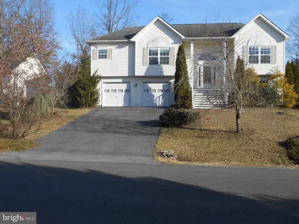 124 CHURCHILL DR, Stephens City, VA 22655