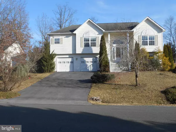 124 CHURCHILL DR, Stephens City, VA 22655