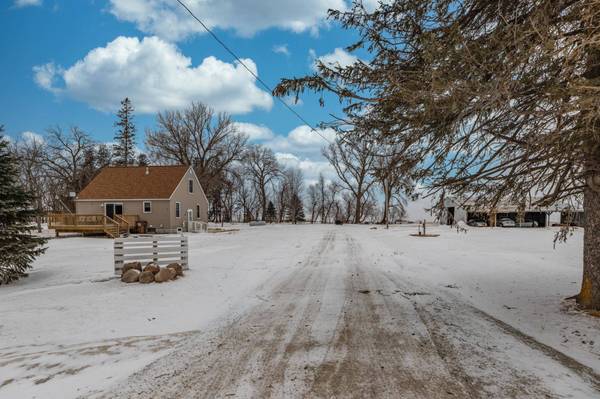 64380 290th ST, Sargeant, MN 55973