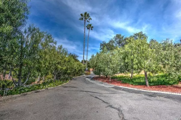 1712 Santa Margarita Drive, Fallbrook, CA 92028