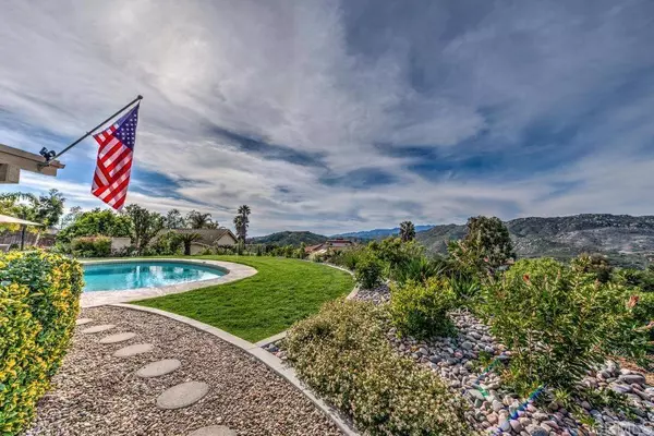 1712 Santa Margarita Drive, Fallbrook, CA 92028