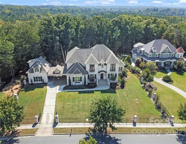 823 Harvest Pointe DR, Fort Mill, SC 29708