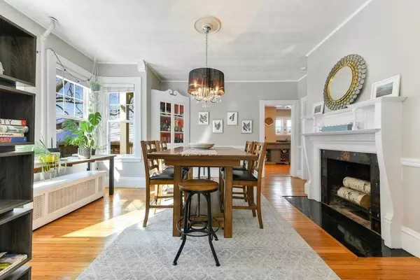 40 Sherwood St #1, Boston, MA 02131