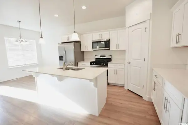 16236 S TRUSS DR W #531, Bluffdale, UT 84065