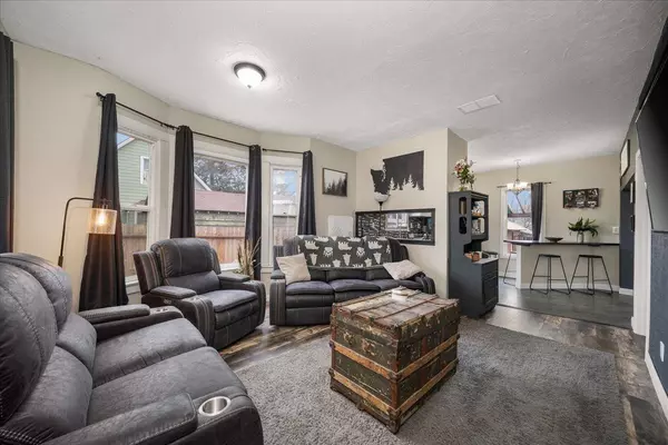 218 E Courtland Ave, Spokane, WA 99207