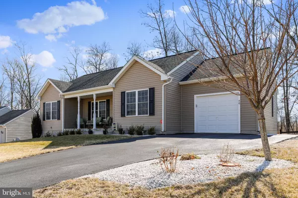 40 ANSTED WAY, Martinsburg, WV 25404