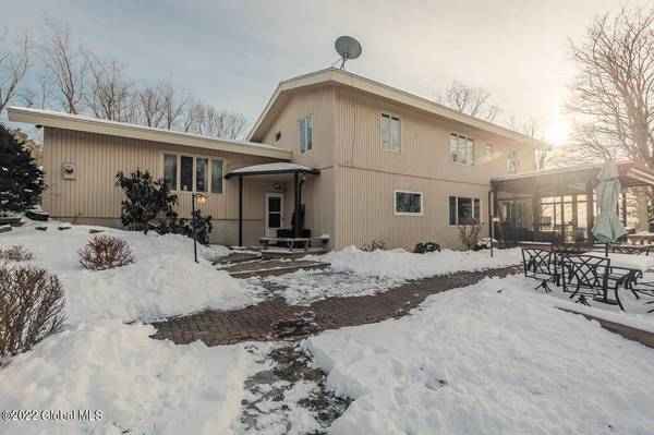 167 Steadwell Road RD, Amsterdam, NY 12010