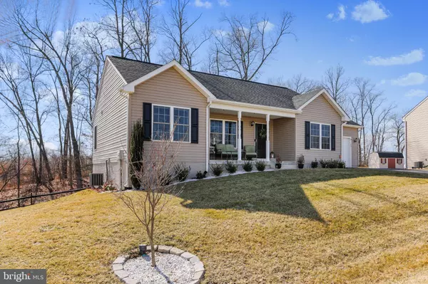 40 ANSTED WAY, Martinsburg, WV 25404