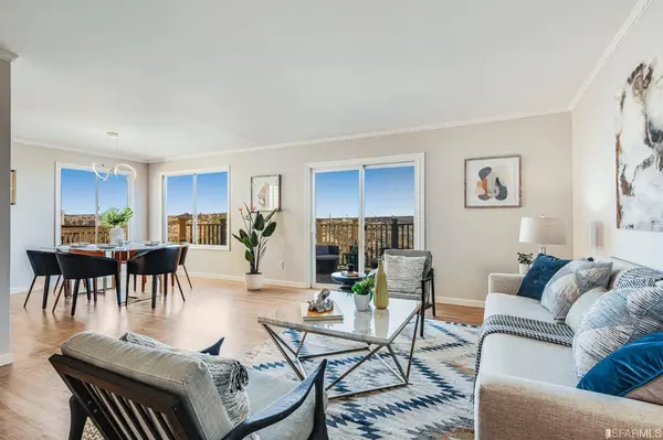 122 Bridgeview DR, San Francisco, CA 94124