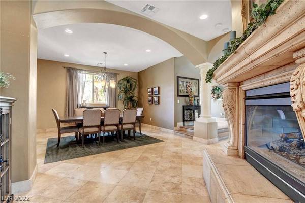 1910 Columbia Crest Court, Las Vegas, NV 89117