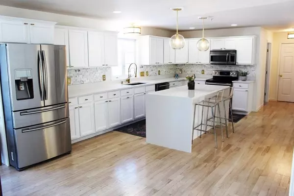 9 Parker Ln, Haverhill, MA 01832