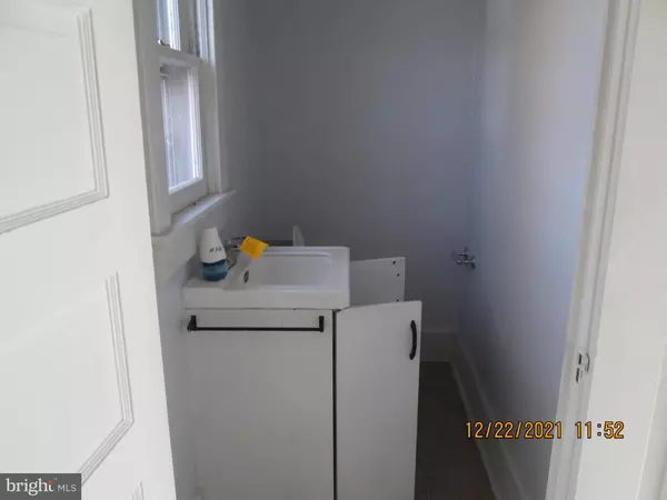 10 W H ST, Brunswick, MD 21716