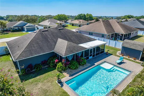 1597 DOVES VIEW CIR, Auburndale, FL 33823