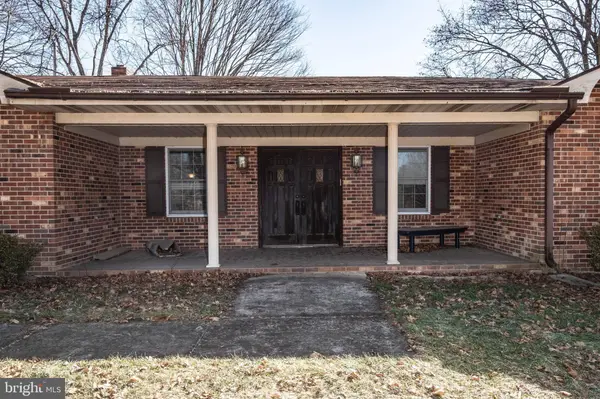 410 CAVE SPRING LN, Edinburg, VA 22824