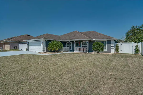 1597 DOVES VIEW CIR, Auburndale, FL 33823
