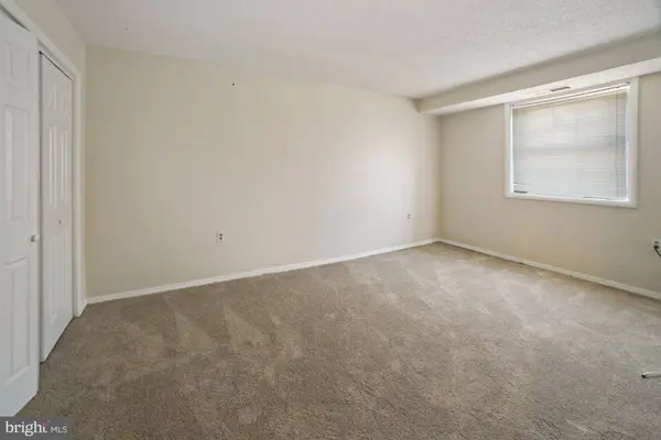 3811 SWANN RD #T, Suitland, MD 20746