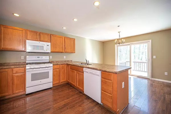 1465 Hooksett RD #1354, Hooksett, NH 03106