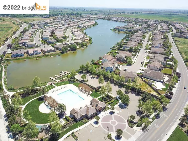 1642 Sycamore Dr, Oakley, CA 94561