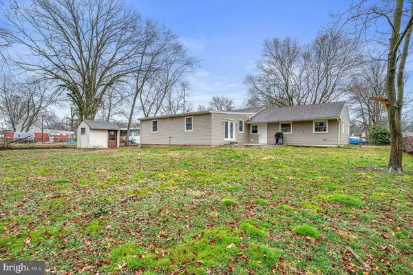 9 BETTS AVE, New Castle, DE 19720