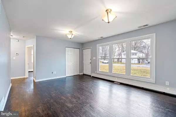 9 BETTS AVE, New Castle, DE 19720