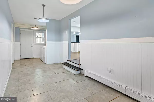 9 BETTS AVE, New Castle, DE 19720