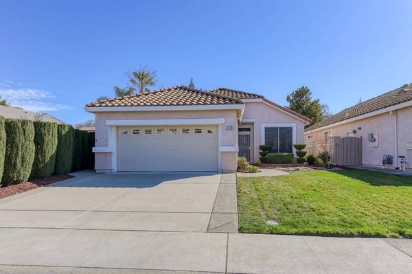 6376 Buckskin LN, Roseville, CA 95747