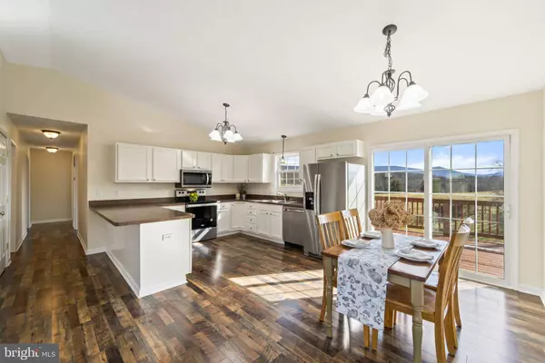 564 MILL RD, Woodstock, VA 22664