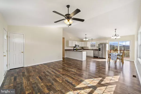 564 MILL RD, Woodstock, VA 22664