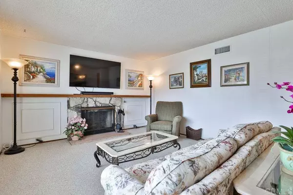 948 Piccard AVE, San Diego, CA 92154