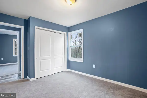 430 BURKETT RD, Harpers Ferry, WV 25425