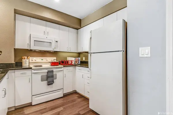 8100 Oceanview TER, San Francisco, CA 94132