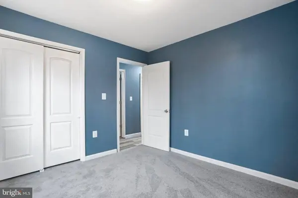 430 BURKETT RD, Harpers Ferry, WV 25425