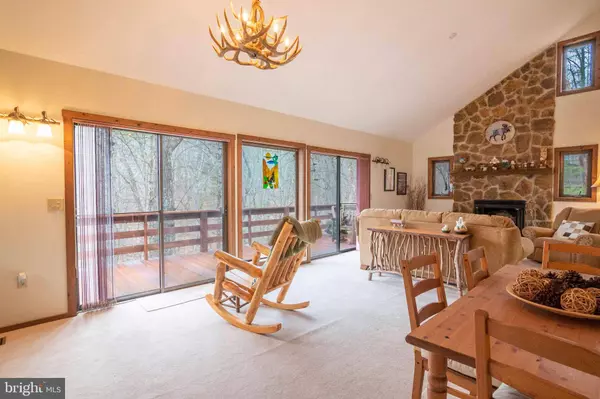 270 MILLER RD, Basye, VA 22810