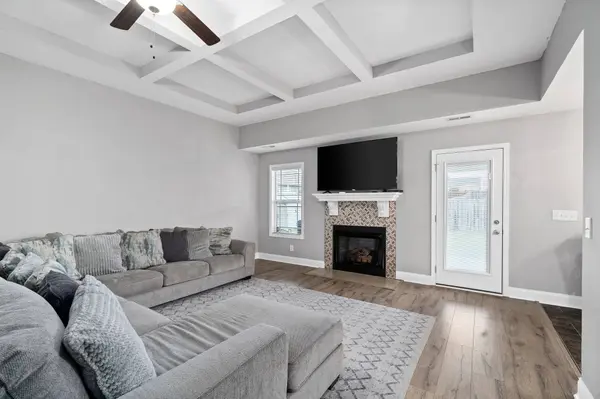 579 Tracy Ln, Clarksville, TN 37040