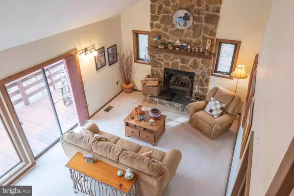 270 MILLER RD, Basye, VA 22810