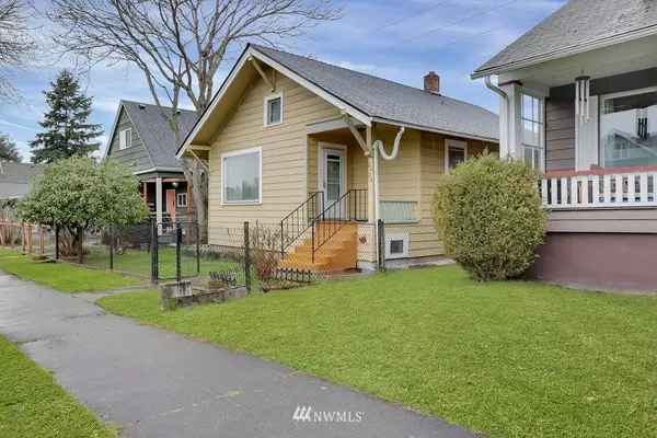 2320 S Cushman AVE, Tacoma, WA 98405